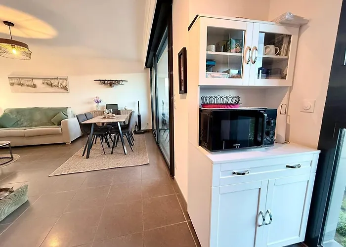 L'avant Scene Apartman