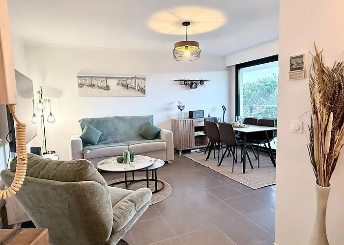 L'avant Scene Fréjus